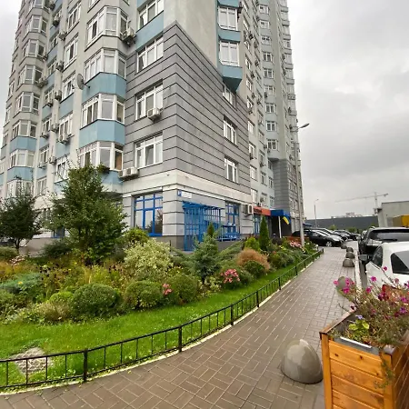 With Dnipro View Apartment