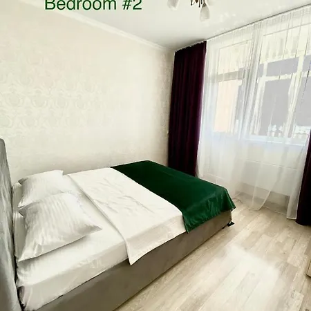 With Dnipro View Apartment *